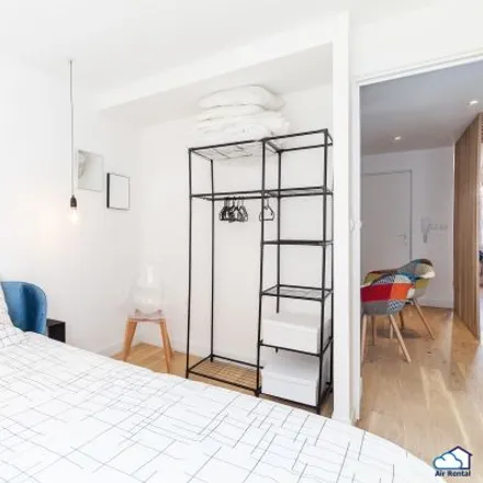 Image 4 - 2 Rue Francis-Davso, 13001 1er Arrondissement, France - Apartment for rent