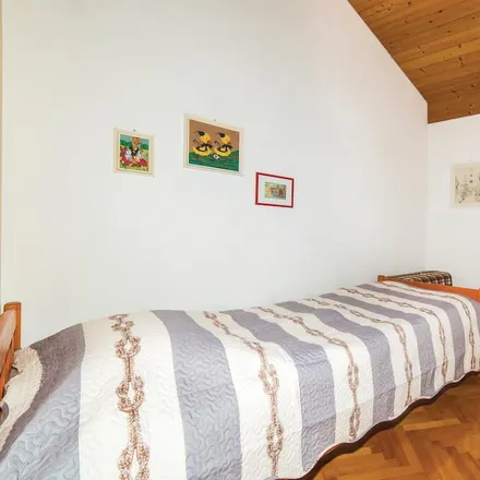 Rent this 3 bed townhouse on Općina Rogoznica in Šibenik-Knin County, Croatia