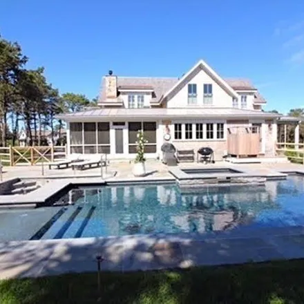 Image 2 - 7 Mill Hill Farms Road, Edgartown, MA 02539, USA - House for rent