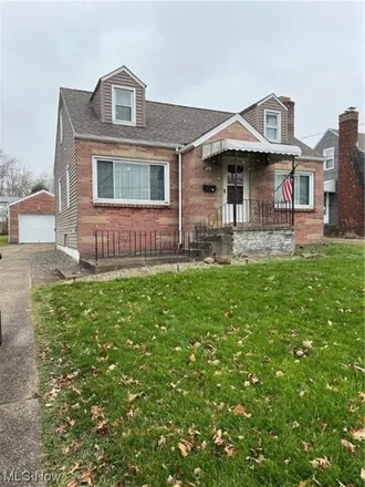 Buy this 3 bed house on 7195 Amherst Avenue in Boardman, OH 44512