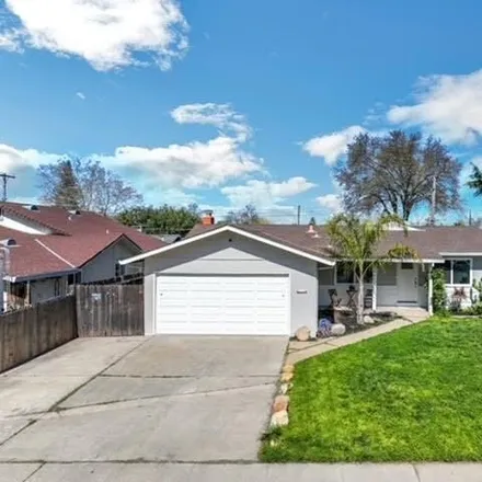 Buy this 3 bed house on 6020 Westbrook Drive in Citrus Heights, CA 95621