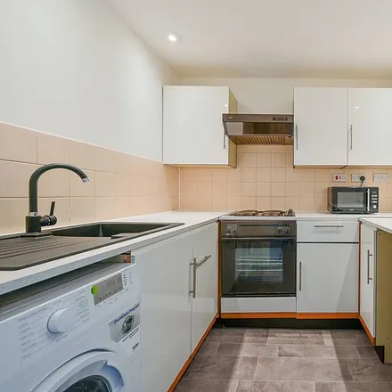 Rent this 2 bed apartment on 43-44 Nevern Square in London, SW5 9PF