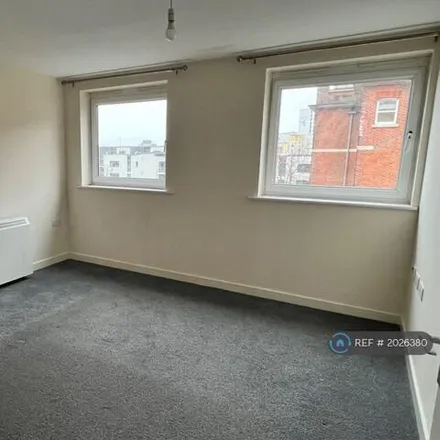 Image 3 - Chapel Annex, 8 Anglesea Terrace, Crosshouse, Southampton, SO14 5BL, United Kingdom - Apartment for rent