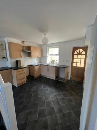 Rent this 4 bed townhouse on The Malvern in Clarendon Road, Dover