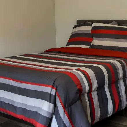Rent this 3 bed room on Jonesboro in Jarrard, US