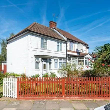 Image 5 - Queensbury Road, London, HA0 1ND, United Kingdom - House for sale