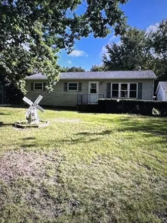 Buy this 3 bed house on 12411 Wilson Rd in Montrose, Michigan