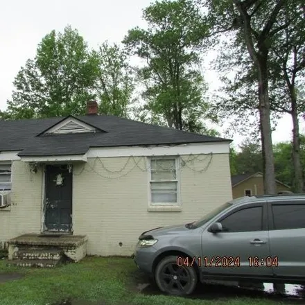Buy this studio apartment on 319 Bowman Drive in Wen-le, Sumter