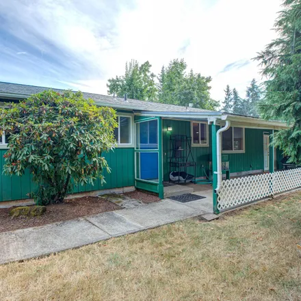 Buy this 3 bed house on 19753 Jessie Avenue in Oregon City, OR 97045