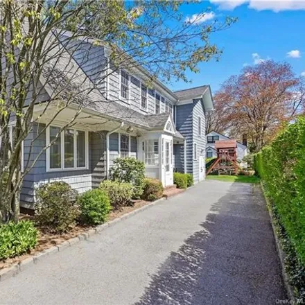 Rent this 4 bed house on 54 Fernwood Road in Village of Larchmont, NY 10538