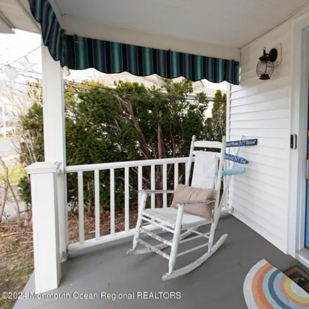 Image 3 - 126 Wyckoff Avenue, Manasquan, Monmouth County, NJ 08736, USA - House for rent