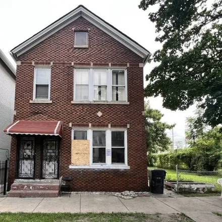 Buy this 7 bed house on 4217 South Wells Street in Chicago, IL 60609