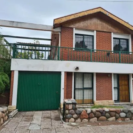 Buy this 5 bed house on Huarpes 3398 in Godoy Cruz, Argentina