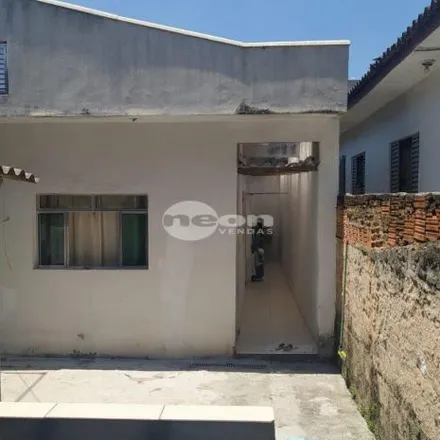 Buy this 1 bed house on Rua Rolando Gambini in Assunção, São Bernardo do Campo - SP