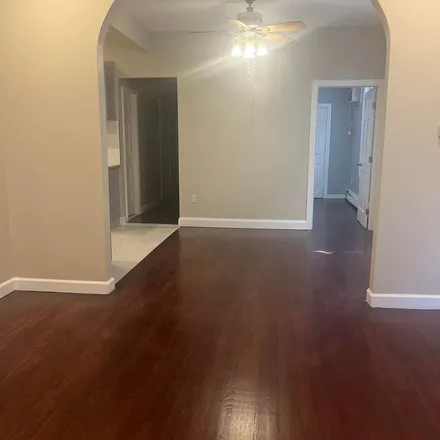 Rent this 5 bed apartment on 653 37th Street in Union City, NJ 07087