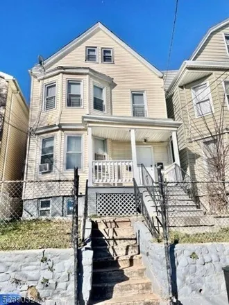 Image 1 - 237 Peshine Ave, Newark, New Jersey, 07108 - Apartment for rent