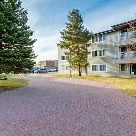 Image 9 - Berkeley Place W, Lethbridge, AB T1K 6X4, Canada - Apartment for rent