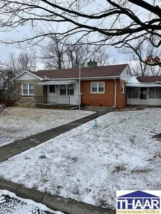 Buy this 2 bed house on 430 West Graysville Street in Sullivan, IN 47882