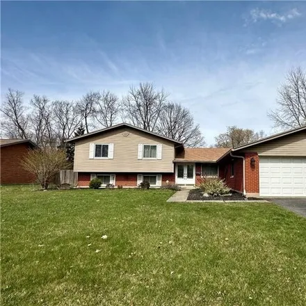 Buy this 4 bed house on 2249 Whipp Road in Kettering, OH 45440
