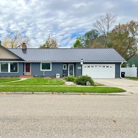 Buy this 4 bed house on 791 6th Street Northeast in Valley City, ND 58072