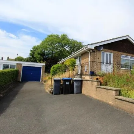 Buy this 3 bed house on Lums Hill Rise in Matlock, DE4 3FX