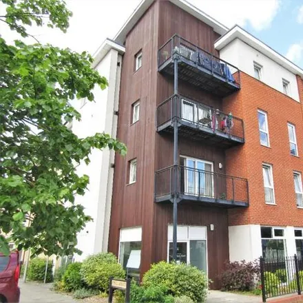 Rent this 1 bed apartment on Tean House in 1-82 Gweal Avenue, Reading