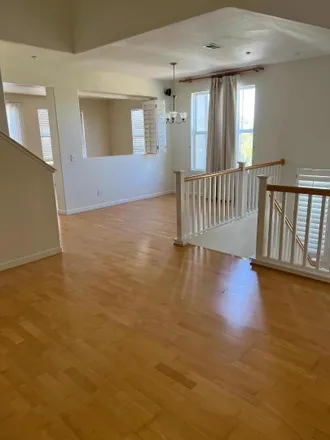 Image 4 - 85 Royal Oak Court, Mountain View, CA 94040, USA - Townhouse for rent