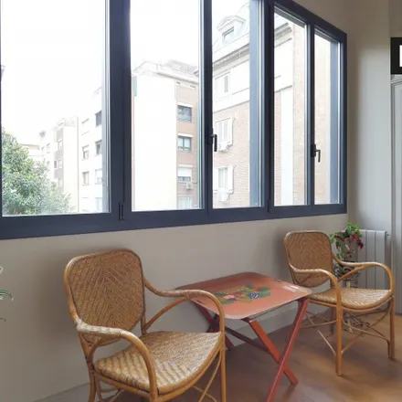 Image 9 - Carrer de Castellnou, 50-52, 08001 Barcelona, Spain - Apartment for rent