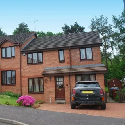 Buy this 5 bed duplex on Mardale in East Kilbride, G74