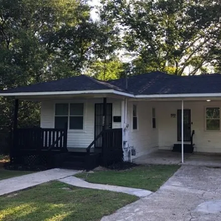 Image 2 - 1798 Columbus Dunn Drive, Baton Rouge, LA 70802, USA - House for sale