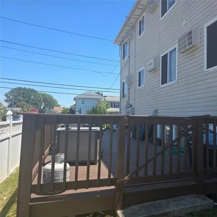 Image 8 - 519 Beach 69th St, Arverne, New York, 11692 - House for sale