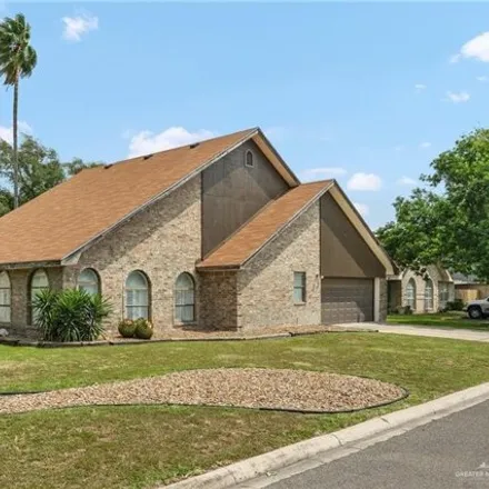 Image 2 - Shary Municipal Golf Course, 2201 North Mayberry Street, Las Brisas Colonia, Mission, TX 78572, USA - House for sale
