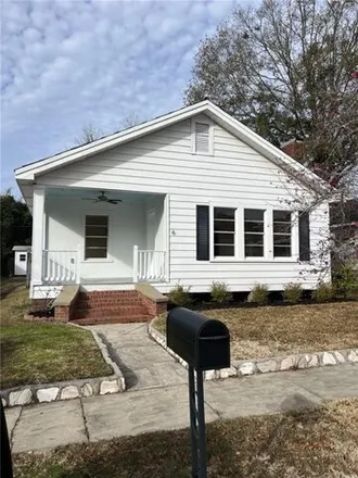 Buy this 3 bed house on 20 Crenshaw Street in Mobile, AL 36606