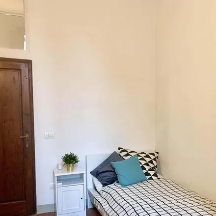 Image 2 - Via Sant'Antonino, 17 R, 50123 Florence FI, Italy - Room for rent