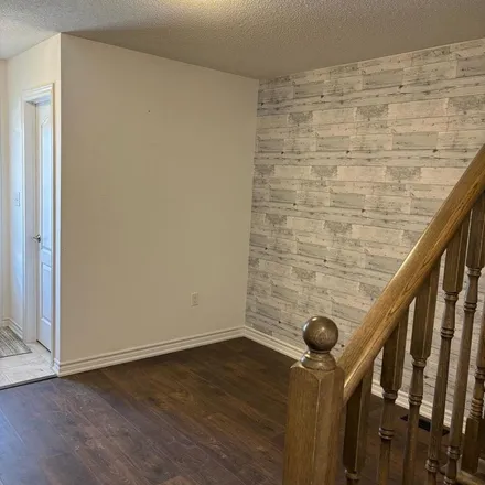 Rent this 3 bed townhouse on Salem Road in Barrie, ON L4N 8G1