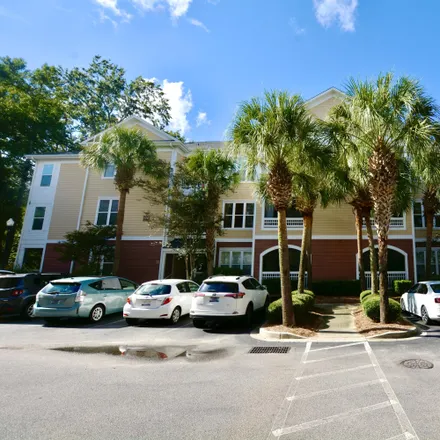 Rent this 1 bed condo on 600 Bucksley Lane in Charleston, SC 29492
