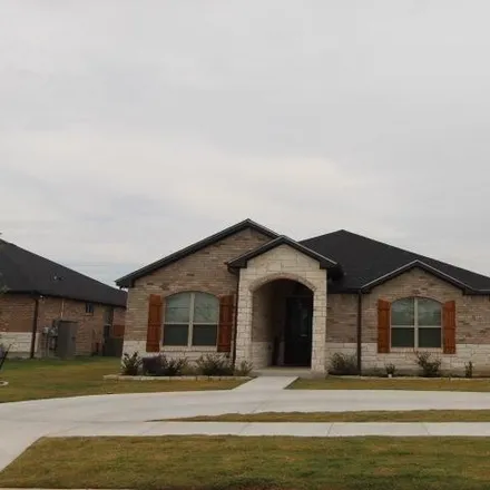 Rent this 5 bed house on 2307 Sparrow Road in Killeen, TX 76542
