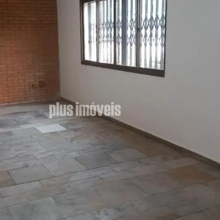 Rent this 3 bed apartment on Edifício Maison De Versailles in Rua Bahia 603, Consolação