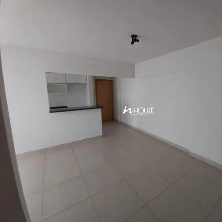 Buy this 2 bed apartment on Avenida Segismundo Pereira 1115 in Segismundo Pereira, Uberlândia - MG