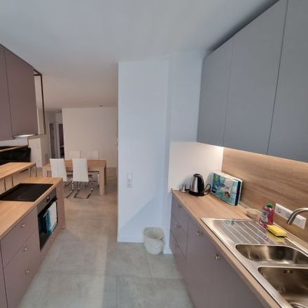 Rent this 3 bed apartment on Haus am Schloss Ludwigsburg in Schorndorfer Straße 29, 71638 Ludwigsburg