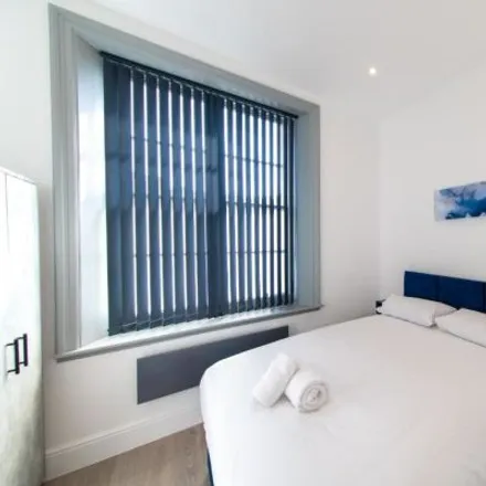 Image 3 - Queen Avenue, Pride Quarter, Liverpool, L2 4SX, United Kingdom - Apartment for rent
