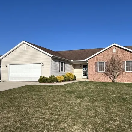 Buy this 4 bed house on 1798 Rosewood Drive in Wapakoneta, OH 45895