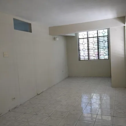 Image 5 - Pines Close, Rio Nuevo, Jamaica - Apartment for rent