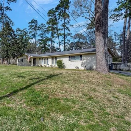 Image 4 - 993 Crooked Creek Drive, Lufkin, TX 75904, USA - House for sale