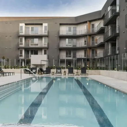Image 6 - Talaria Apartments, West Olive Avenue, Burbank, CA 91522, USA - Apartment for rent