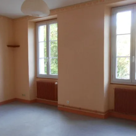 Rent this 2 bed apartment on Le Bignon in unnamed road, 49460 Feneu