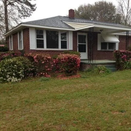 Rent this 3 bed house on 798 Westside Drive in West Columbia, SC 29169