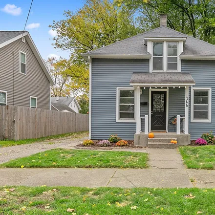 Buy this 3 bed house on 1258 Portland Avenue Northeast in Grand Rapids, MI 49505