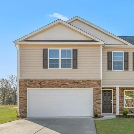 Buy this 4 bed house on Dolcetto Avenue in Pleasant Hills, Davidson County