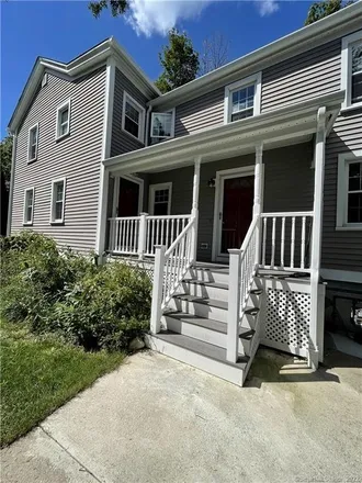 Image 1 - 39 Shaw Street, New London, CT 06320, USA - Townhouse for rent